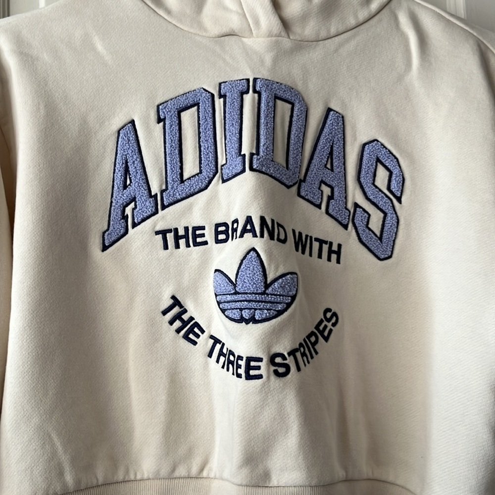 Adidas Sweater - Picture 6 of 9